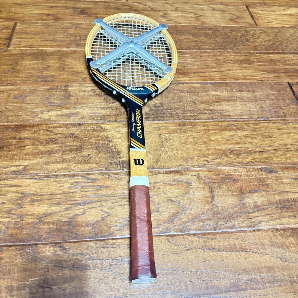 VTG 70s Wilson Jimmy Connors Champion Wooden Tennis Racquet w Metal Press 41/2